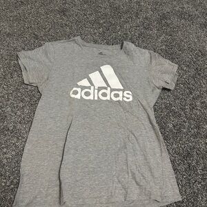 Adidas Women’s Gray T-Shirt (Size: M)